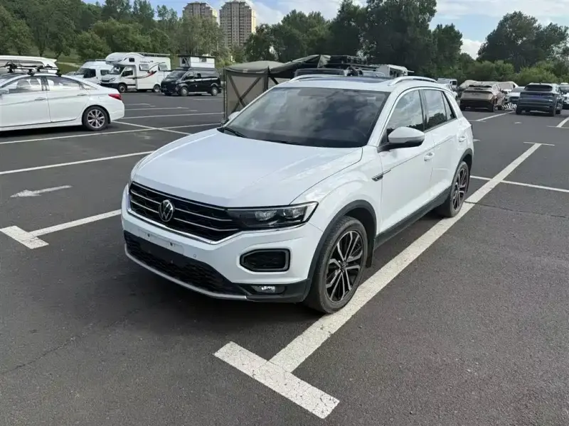 Volkswagen T-Roc, 2022
