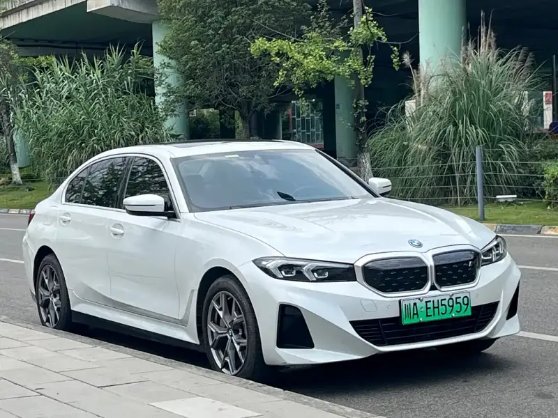 BMW i3, 2022
