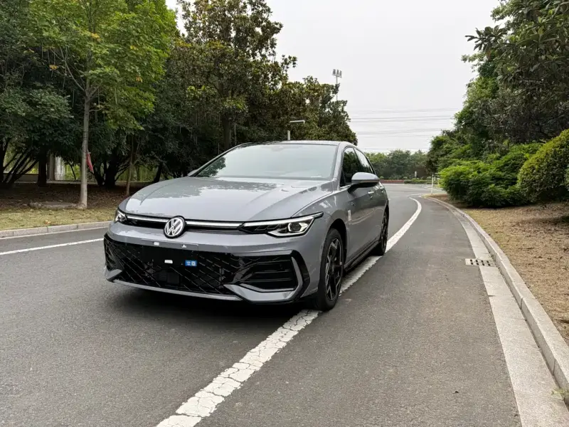 Volkswagen Golf, 2026
