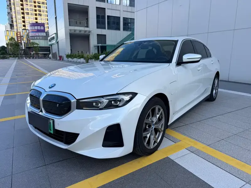 BMW i3, 2022