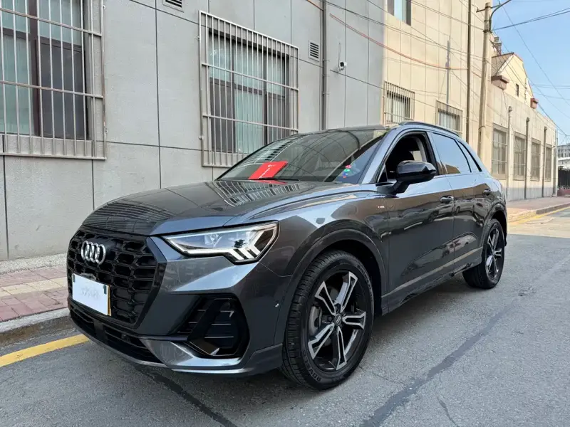Audi Q3, 2021