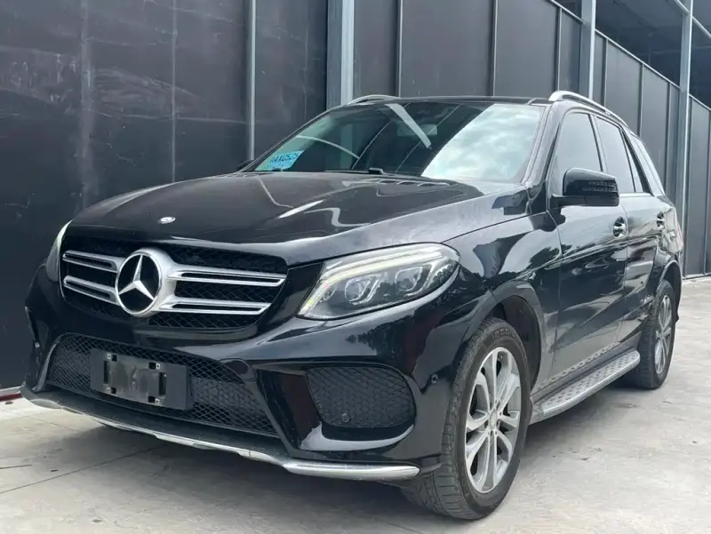 Mercedes-Benz GLE( ), 2015