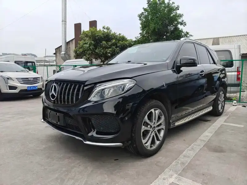 Mercedes-Benz GLE( ), 2015