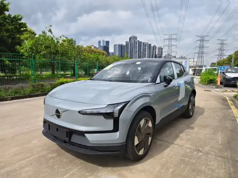 Volvo EX30, 2026