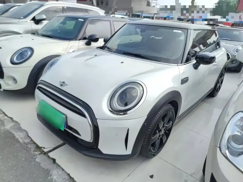 MINI Mini, 2024