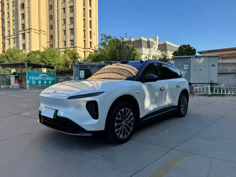 NIO ES6, 2025