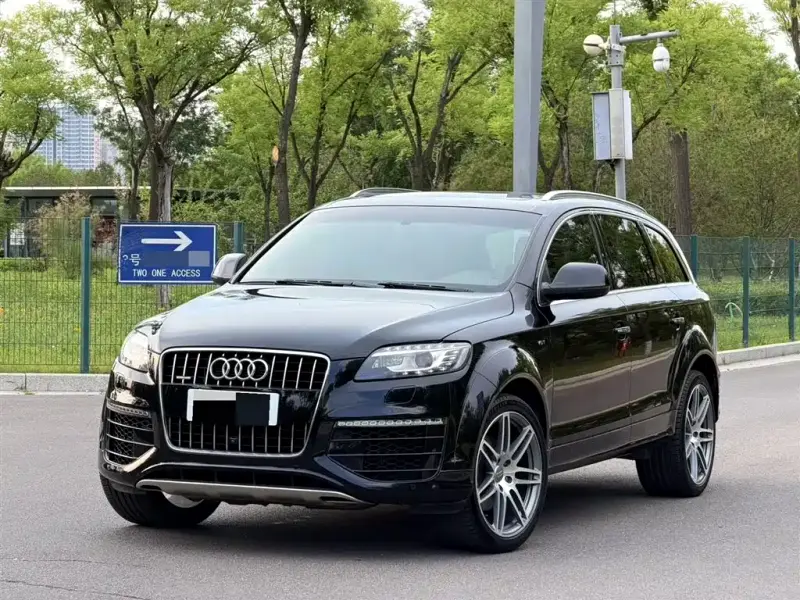 Audi Q7, 2015
