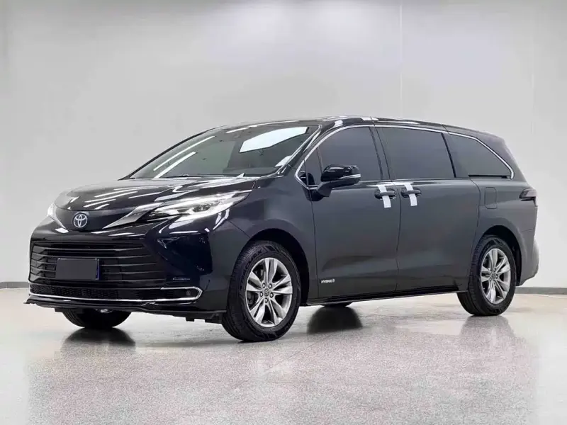 Toyota Sienna, 2023