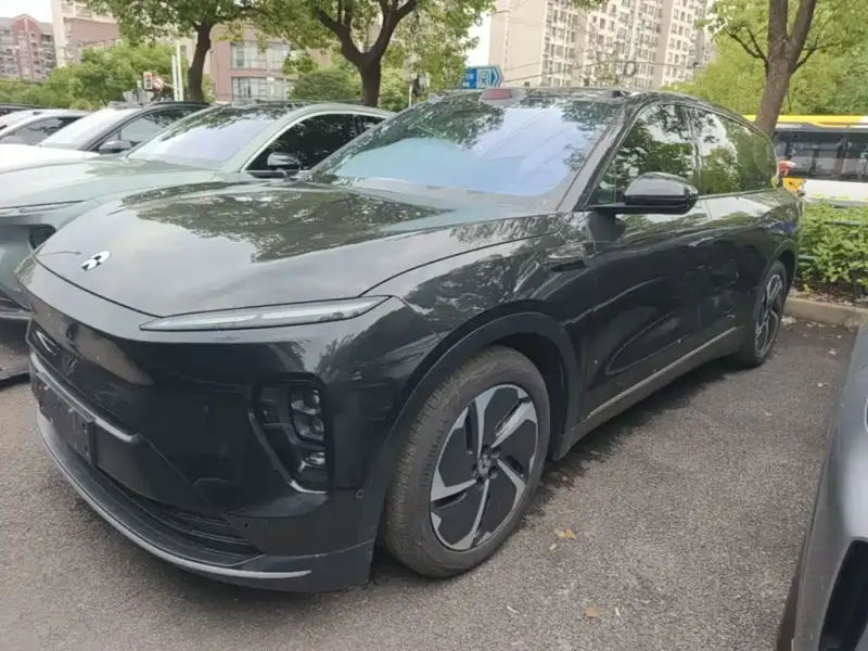 NIO ES8, 2024