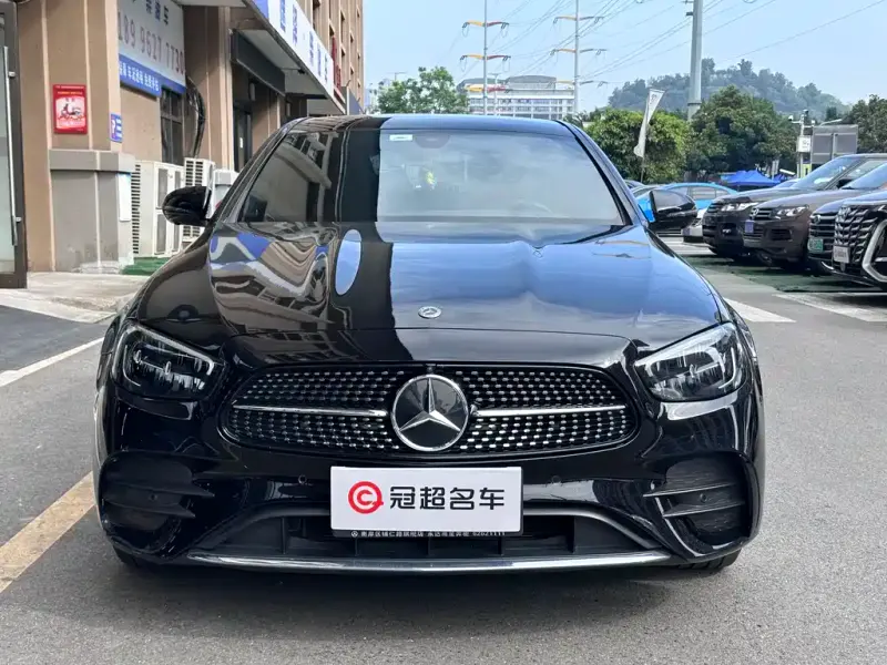 Mercedes-Benz E-Class, 2022