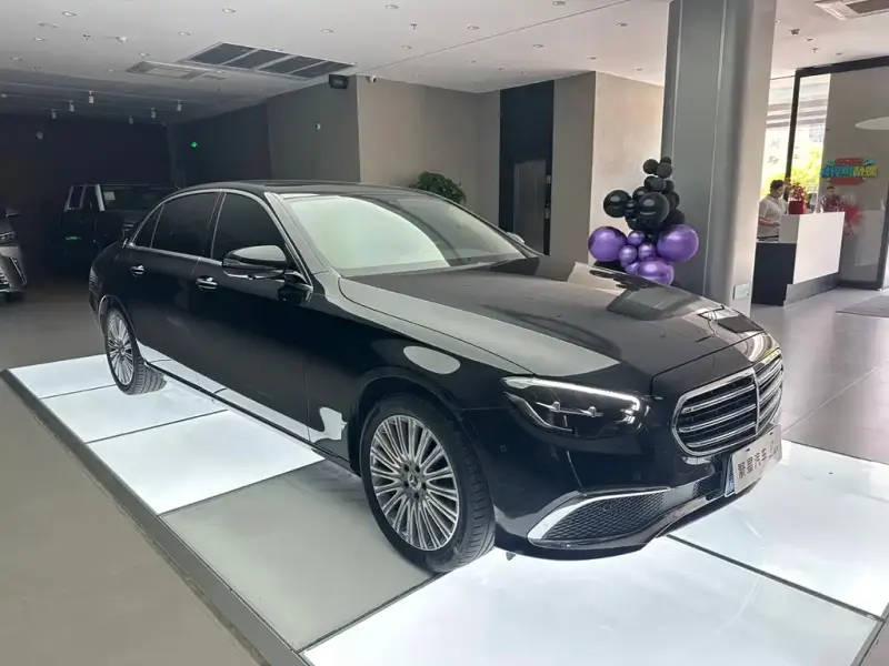 Mercedes-Benz E-Class, 2022
