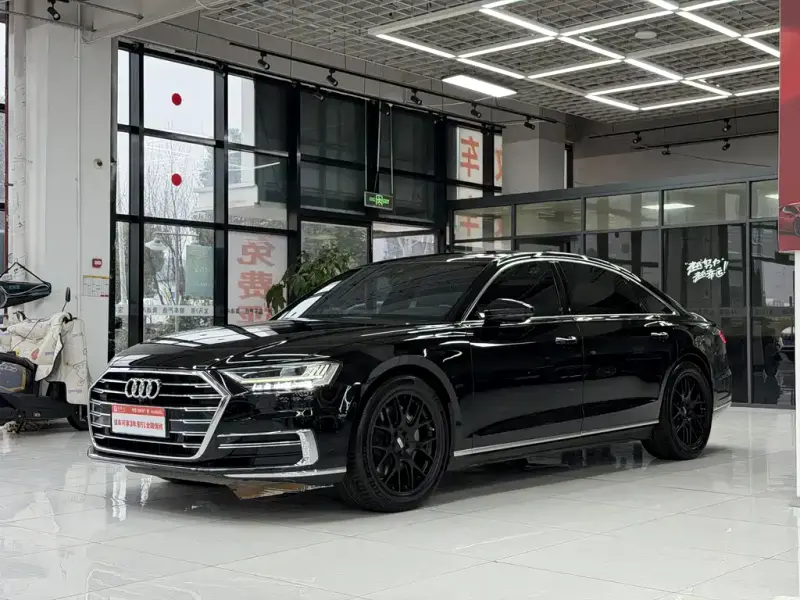 Audi A8, 2019