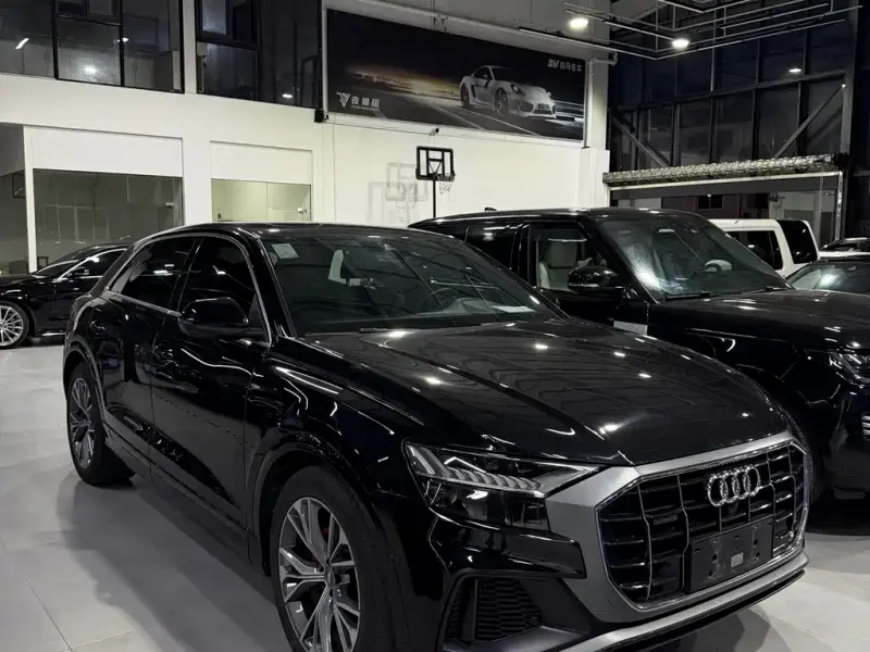 Audi Q8, 2020
