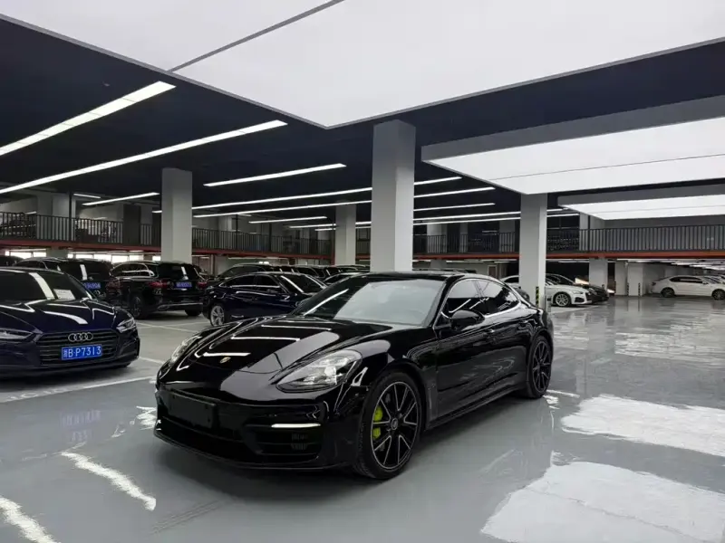 Porsche Panamera Hybrid, 2021