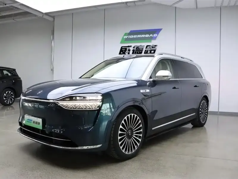 AITO M9, 2025