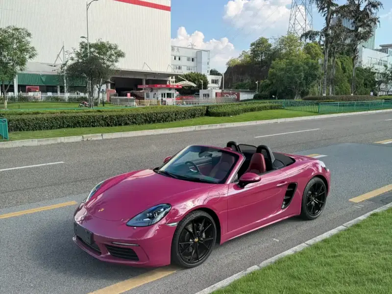 Porsche 718, 2023