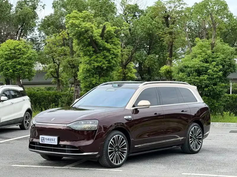 AITO M9, 2025