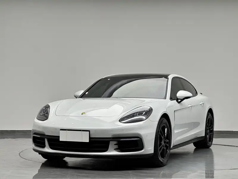 Porsche Panamera, 2019