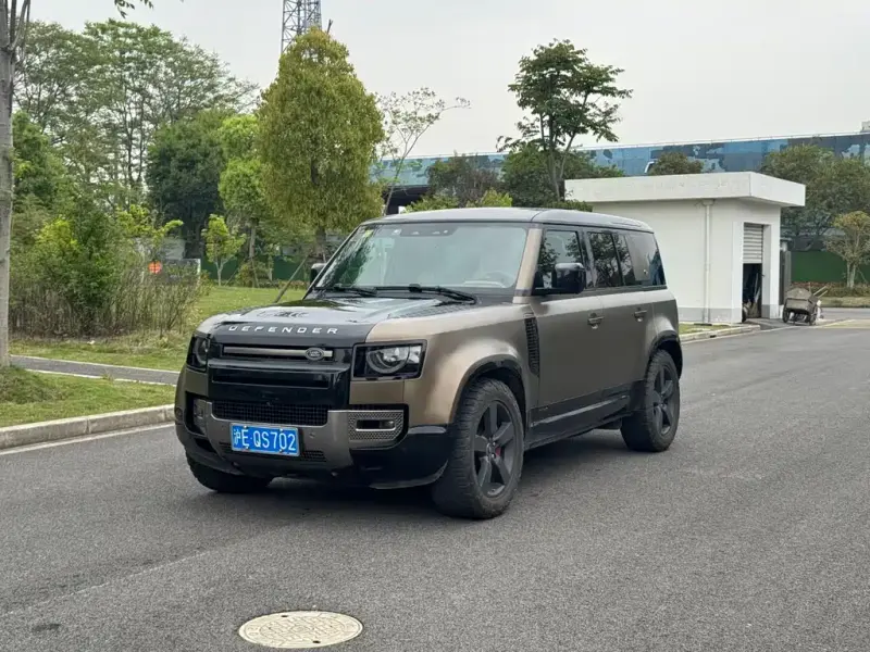 Land Rover Defender, 2021