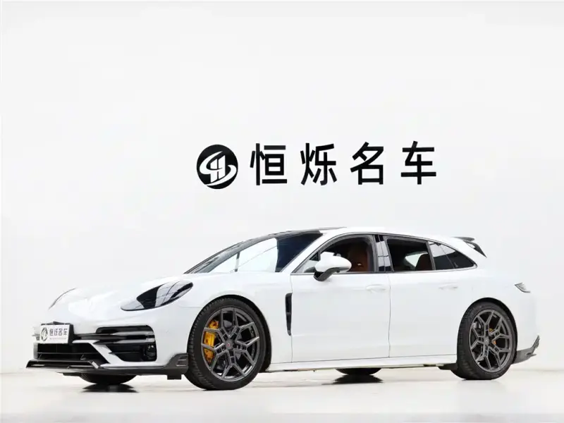 Porsche Panamera, 2018