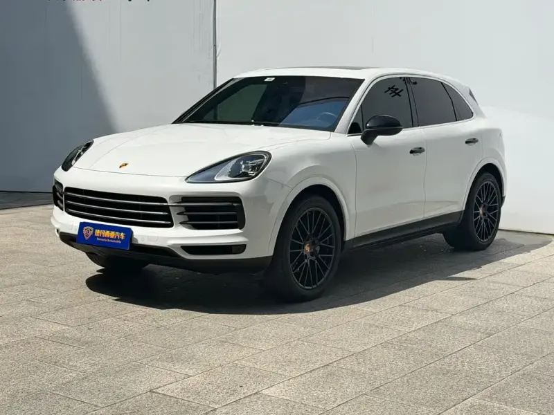 Porsche Cayenne, 2023