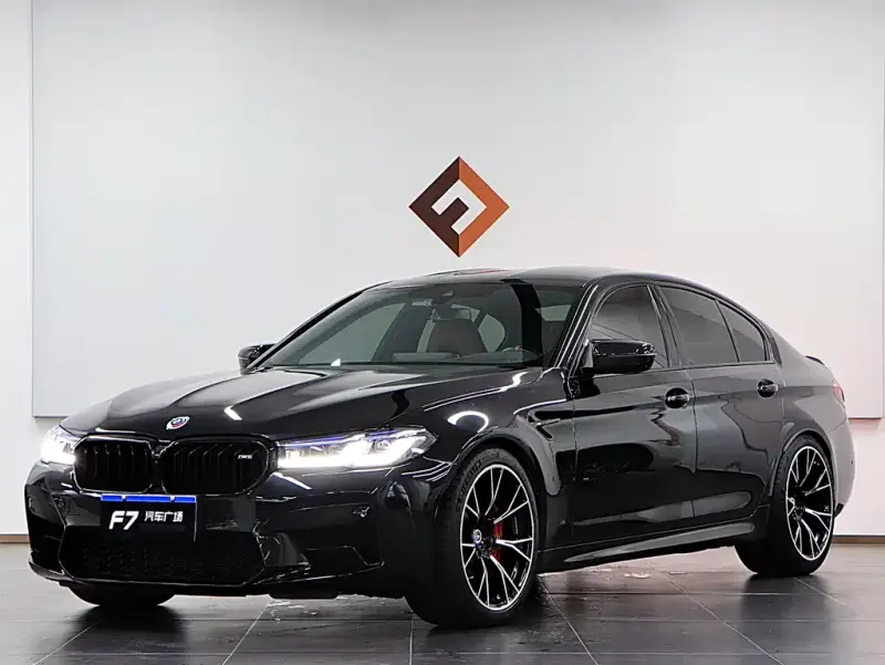 BMW M5, 2021