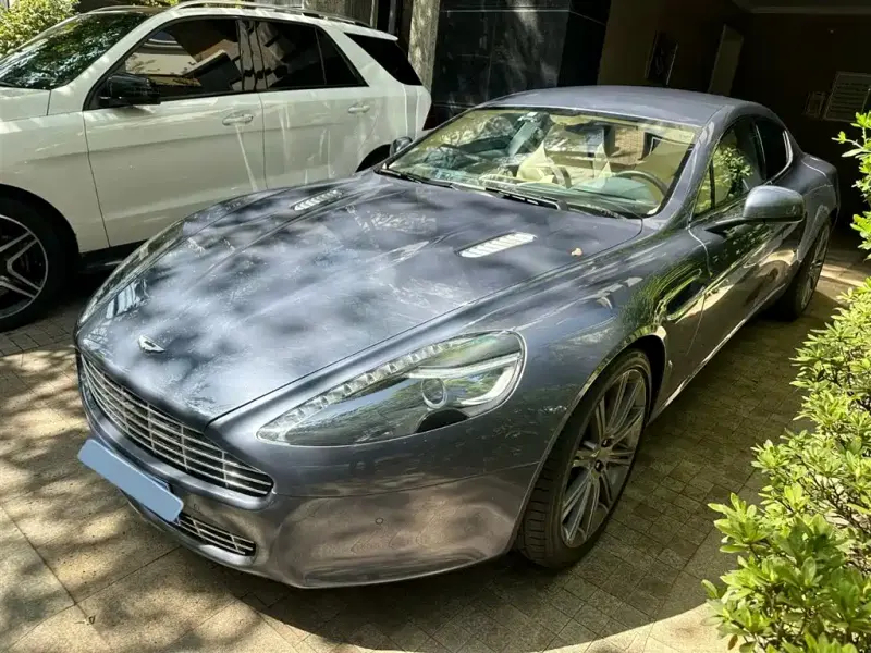 Aston Martin Rapide, 2011