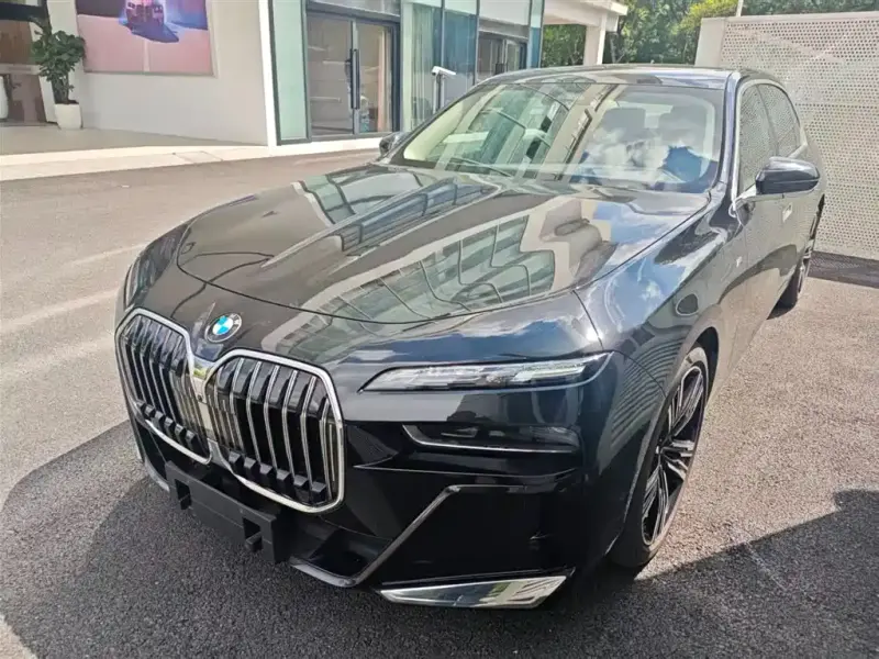 BMW 7 Series, 2025