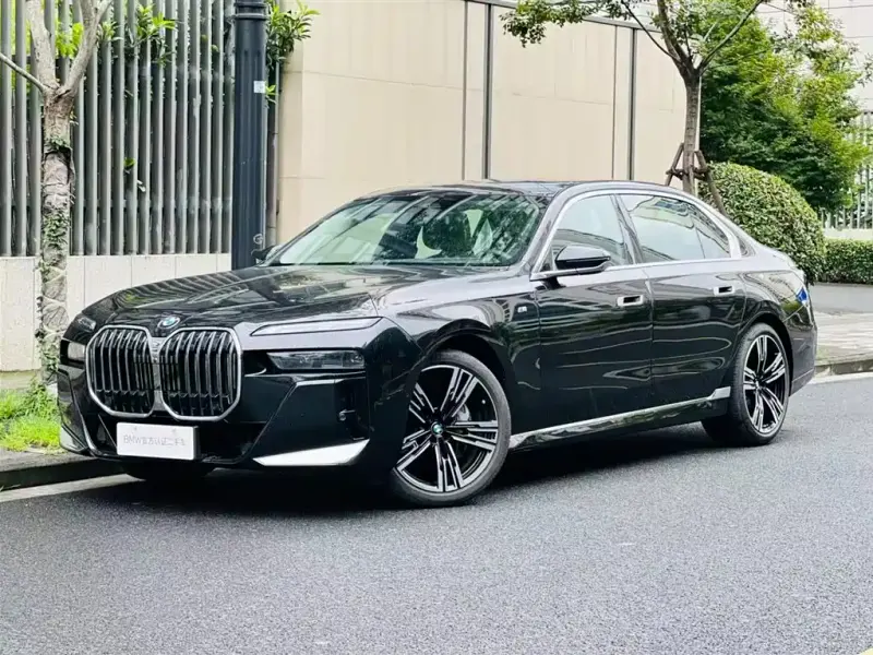 BMW 7 Series, 2025