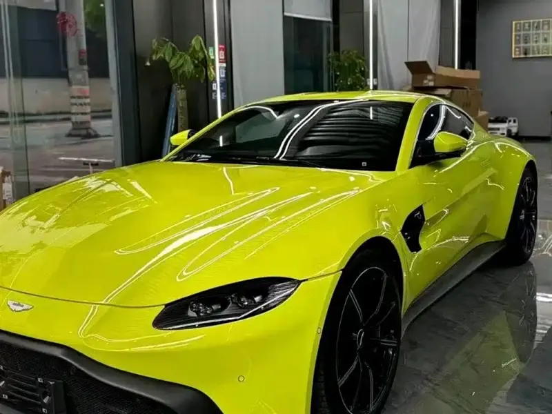 Aston Martin V8 Vantage, 2019