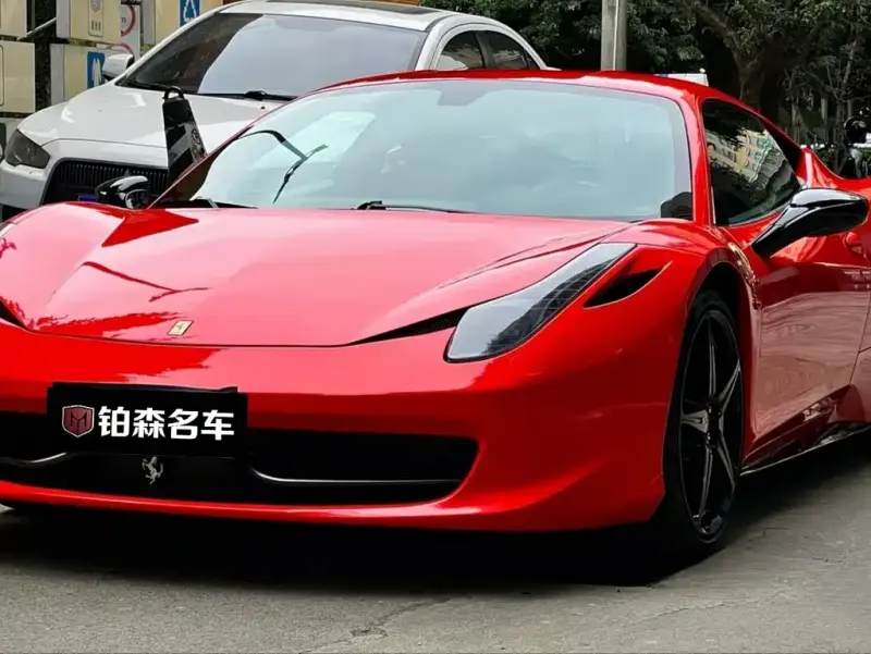 Ferrari 458, 2012