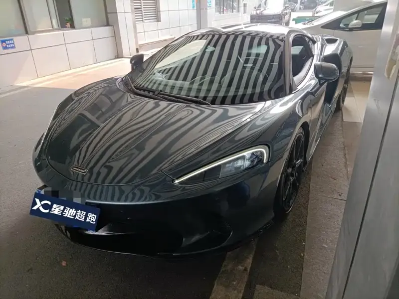 McLaren GT, 2021