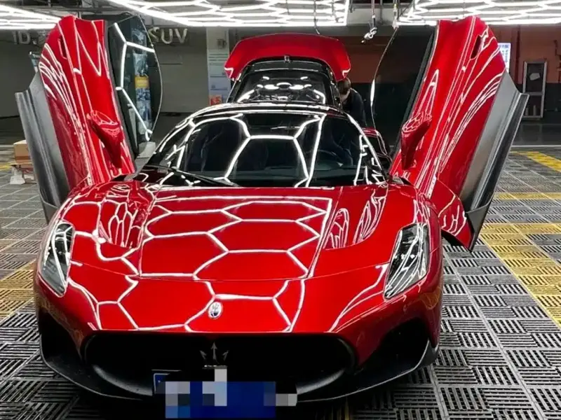 Maserati MC20, 2022