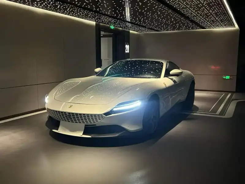 Ferrari Roma, 2022