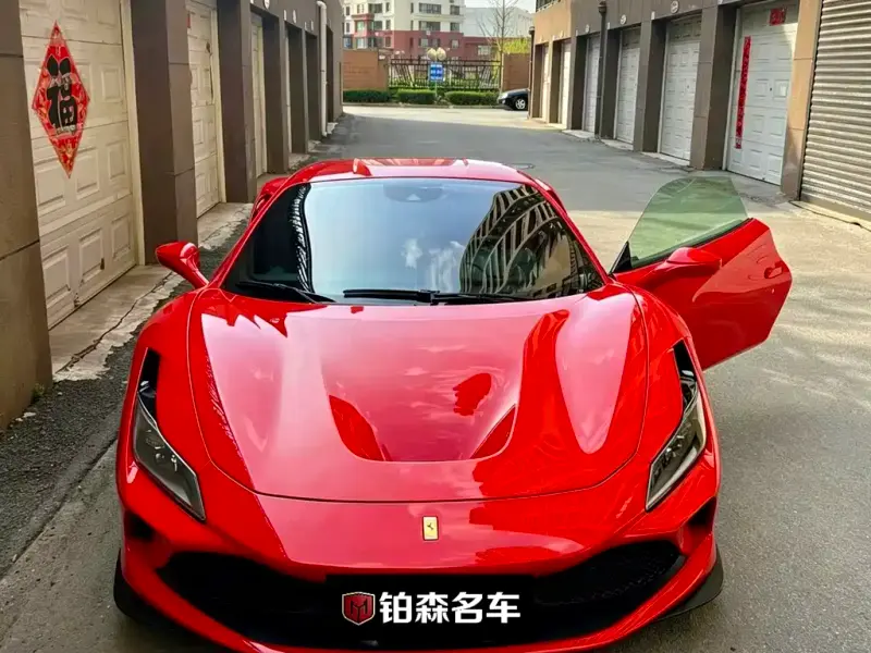 Ferrari F8, 2021