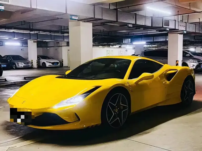 Ferrari F8, 2021