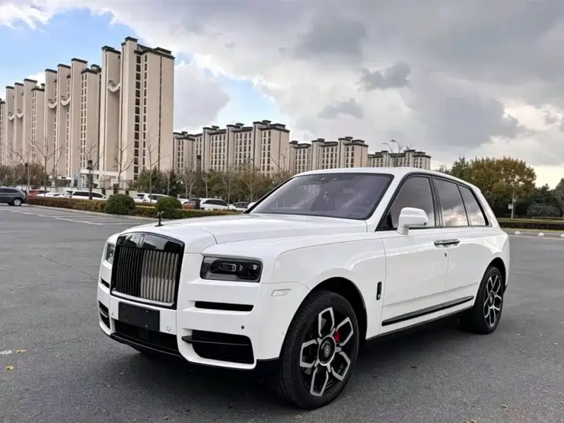 Rolls-Royce Cullinan, 2021