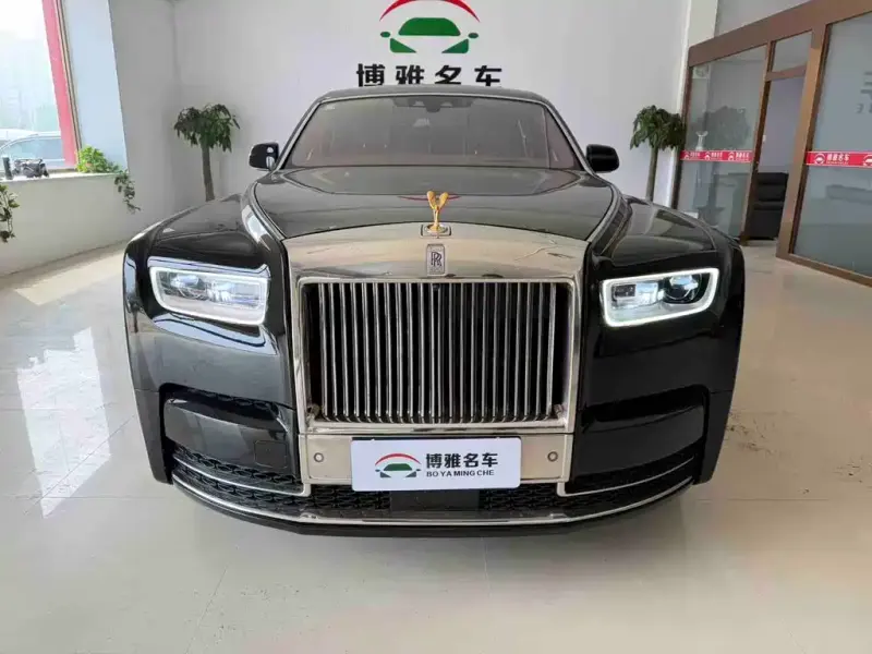 Rolls-Royce Phantom, 2023