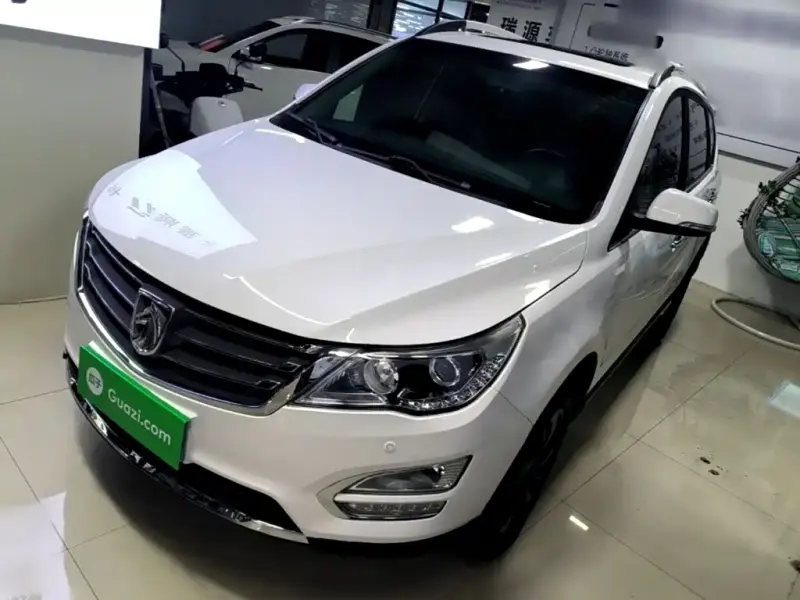 Baojun 560, 2017