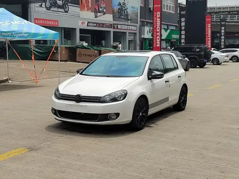 Volkswagen Golf, 2013
