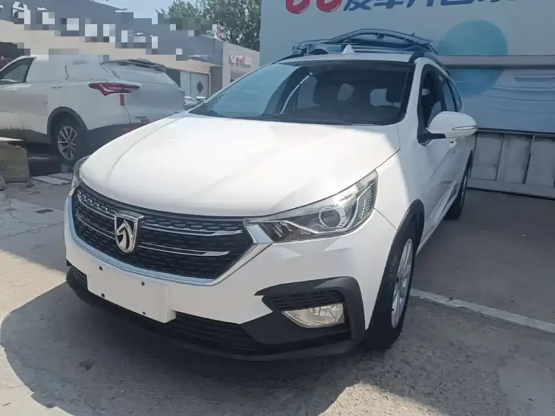 Baojun 310W, 2020