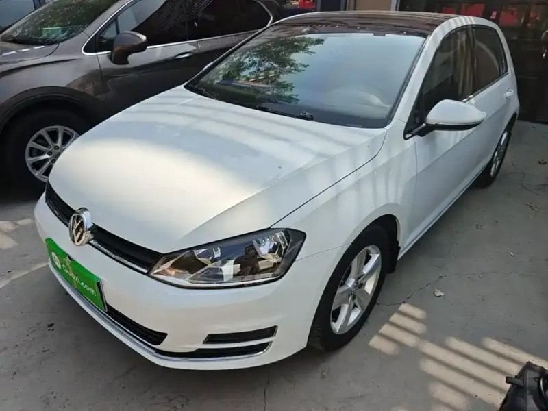 Volkswagen Golf, 2015