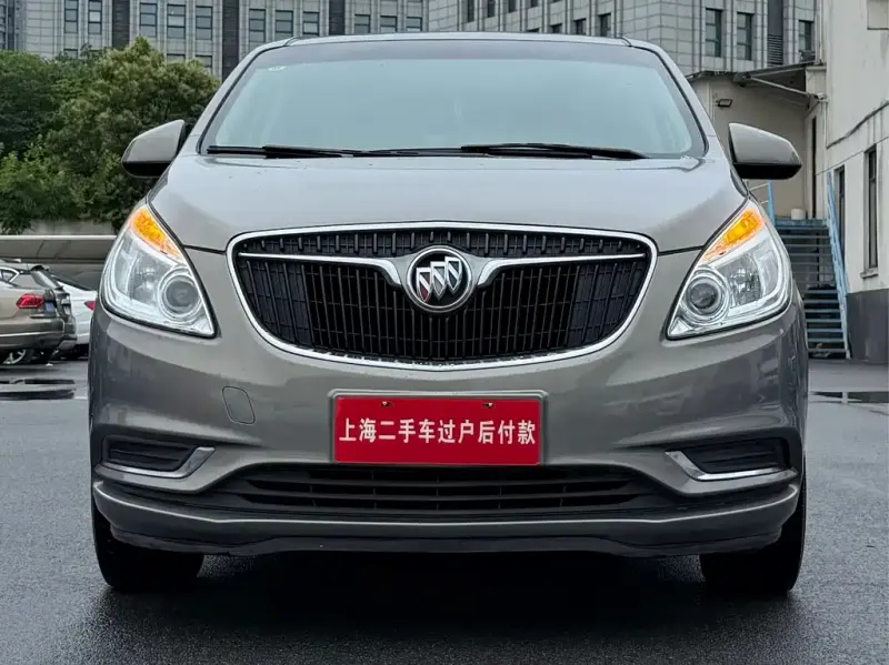 Buick GL8, 2018