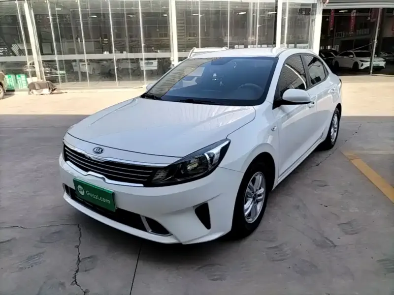 Kia Forte, 2022