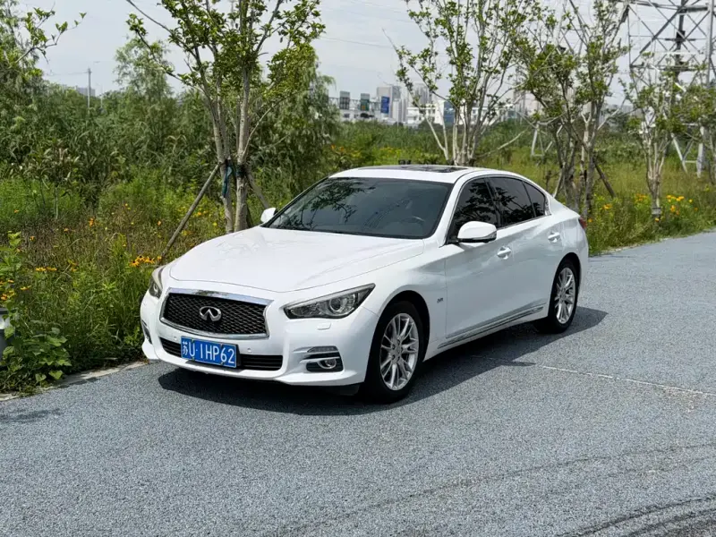 Infiniti Q50L, 2017