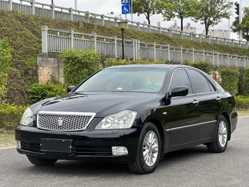 Toyota Crown, 2009