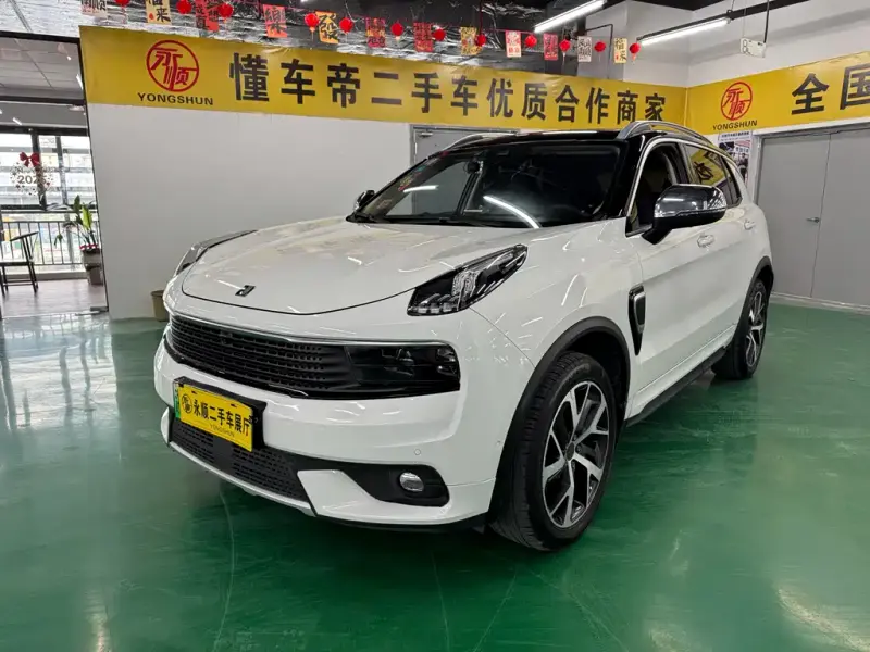 Lynk & Co 01 EM-P, 2019