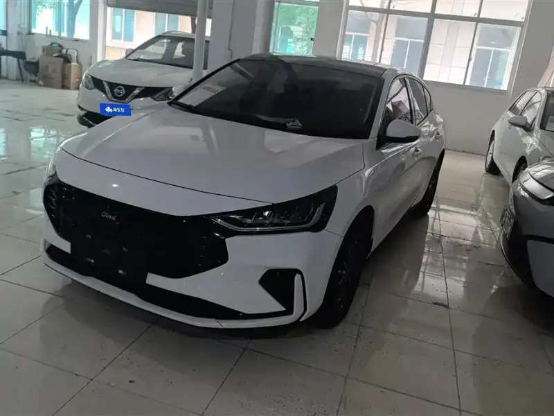 Ford Focus, 2022
