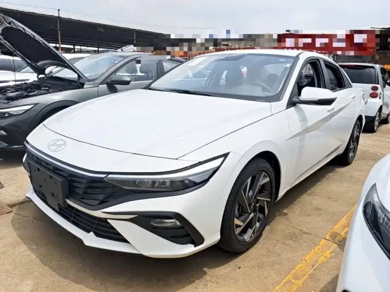 Hyundai Elantra, 2026