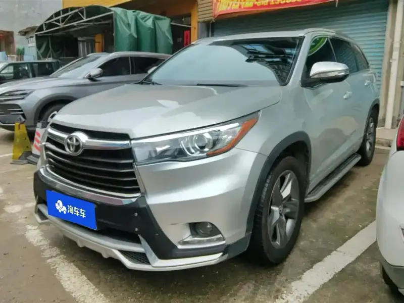 Toyota Highlander, 2015